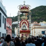 Villa de Mazo engalana la Plaza de El Salvador y la calle Real con motivo de la Loa por la Bajada de la Virgen de las Nieves