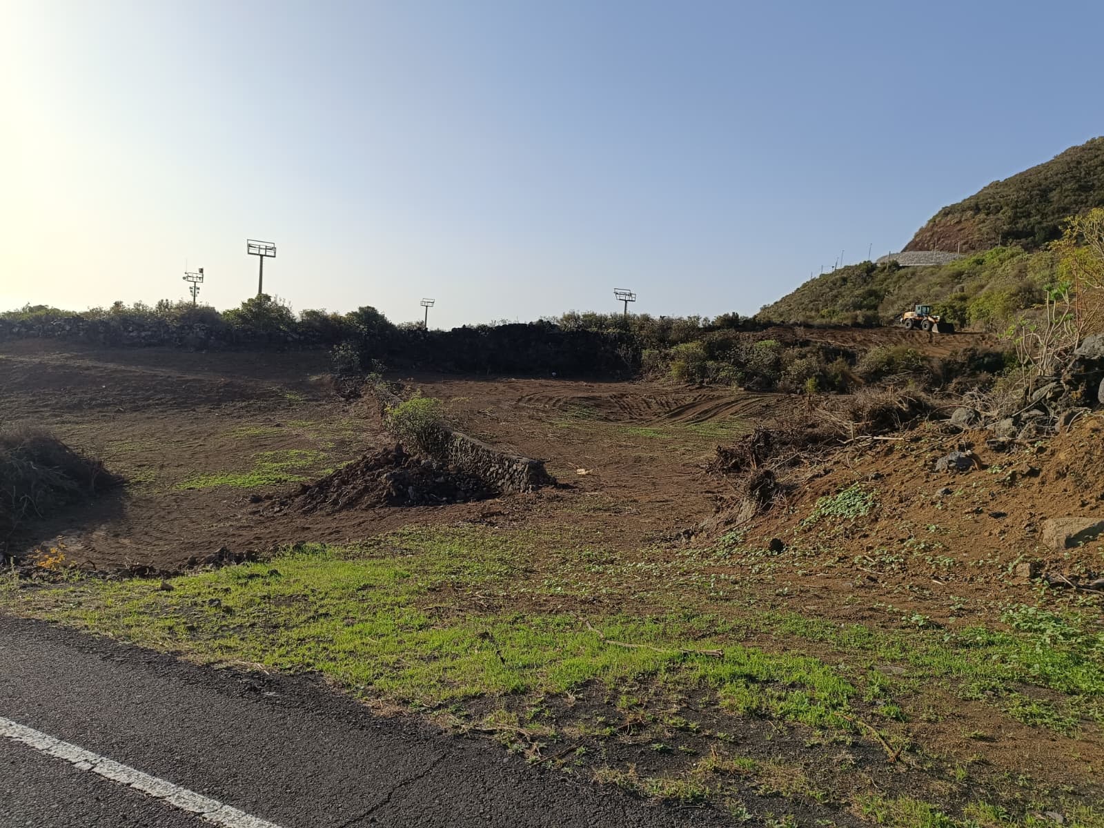 El Ayuntamiento de Villa de Mazo impulsa el desarrollo municipal con la adquisición de una nueva parcela junto al campo de fútbo