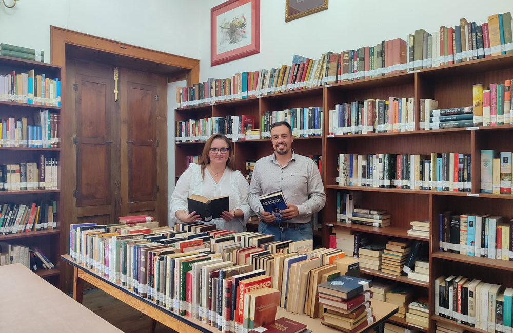 El Ayuntamiento de Villa de Mazo se une al programa literario Punto y Aparte