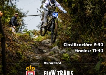 El evento, organizado por el Ayuntamiento, se celebrará el próximo 15 de junio en el barranco de San Blas El Ayuntamiento de Villa de Mazo, junto al Club Deportivo Flow Trails La Palma, organiza la segunda edición del DH Villa de Mazo, una competición de ciclismo de montaña ya consolidada en el calendario deportivo insular, que reunirá a 50 riders de todo el archipiélago y que tendrá lugar el próximo 15 de junio. La carrera se disputará en un entorno natural destacado, como es el barranco de San Blas, uno de los descensos más emblemáticos del territorio canario. El número de participantes, que se ha duplicado con respecto al año pasado, consolida este evento como uno de los más esperados del calendario regional. El alcalde y concejal de Deportes, Idafe Hernández, destaca la importancia de la celebración de este tipo de eventos que no sólo promueven la actividad deportiva, sino que contribuyen a la dinamización económica del municipio. "Estamos encantados de acoger esta modalidad de deportes extremos y aún más emocionados de mostrar al mundo la belleza de nuestro entorno natural y promover un estilo de vida activo y saludable entre nuestros ciudadanos y visitantes", subraya. Los corredores se enfrentarán a una bajada en donde pondrán a prueba su destreza haciendo un uso combinado de velocidad y técnica. La primera ronda empezará a las 10:30 horas y únicamente los clasificados competirán en la manga final, que dará el pistoletazo de salida a la 13:00 horas. Esta edición cuenta con la colaboración de Pastelería Dame un Mordisco, Soican, Instalaciones Eléctricas Agustín y Artes Gráficas Acosta.